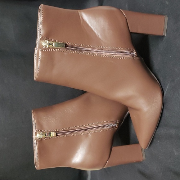 Nine West Brown Side-zip Ankle Boots with Pointed Toe and Block Heel, 6.5 - Picture 4 of 9